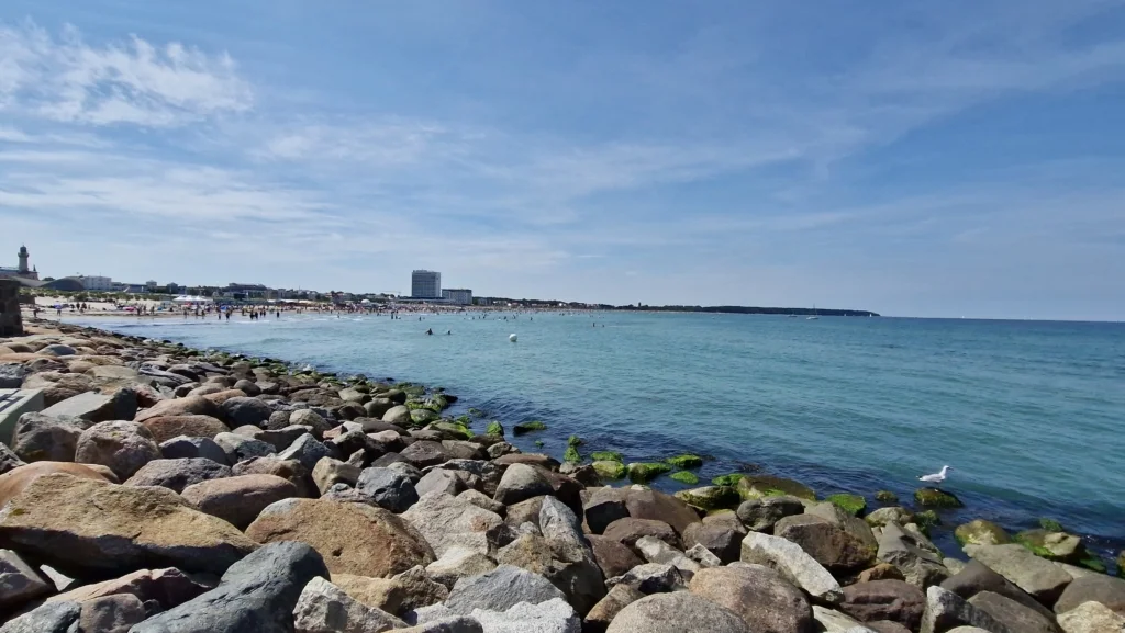 Sommer an der Ostsee: Hitzewellen, Ostseestürme & Sommer-Chronik
