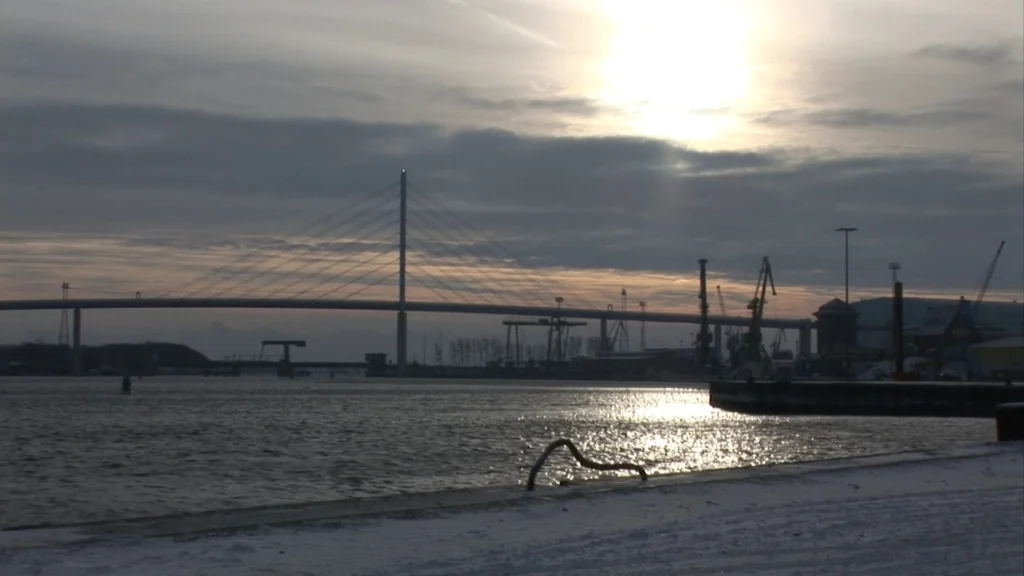 ruegenbruecke winter