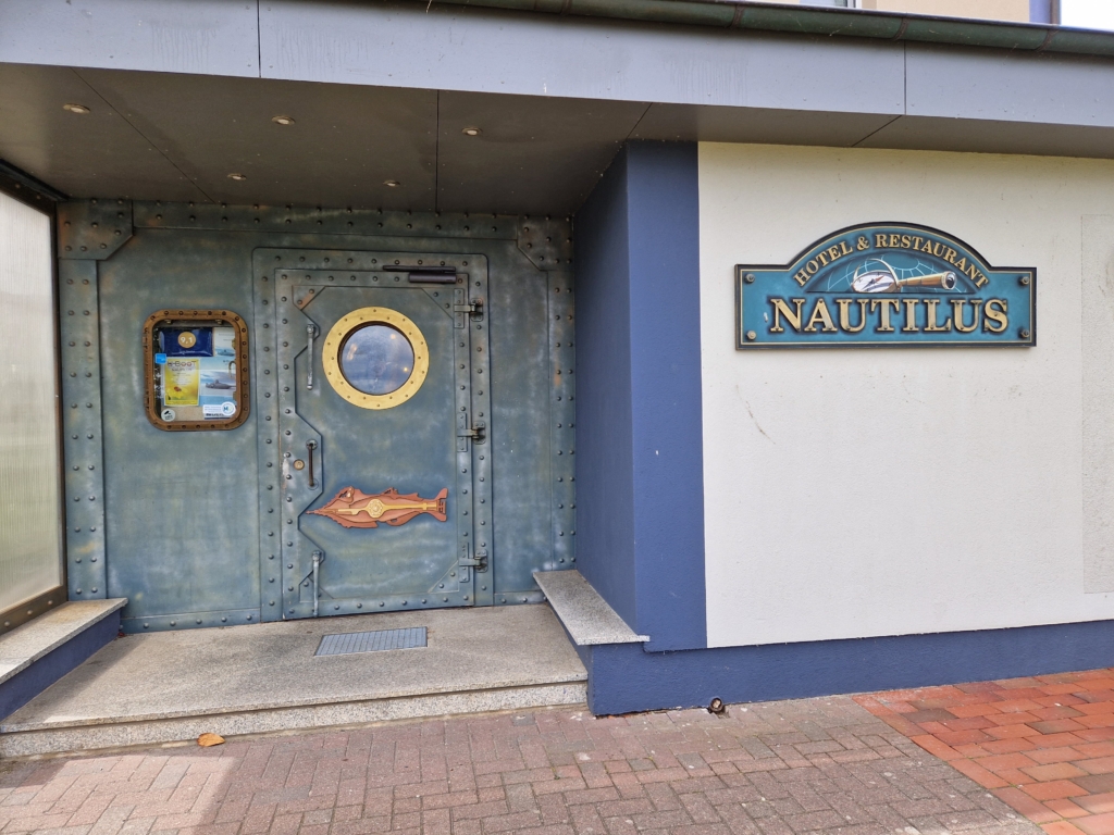 Restaurant Nautilus EIngang: Ubbot Tür